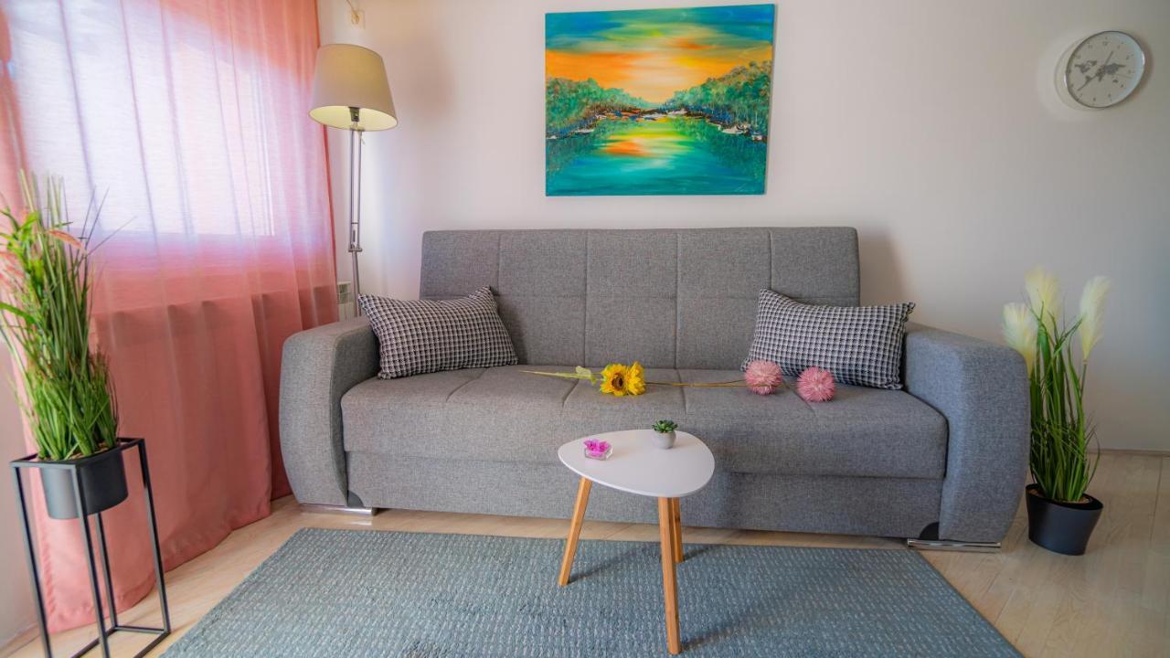 1St Floorc Διαμέρισμα Πούλα Εξωτερικό φωτογραφία